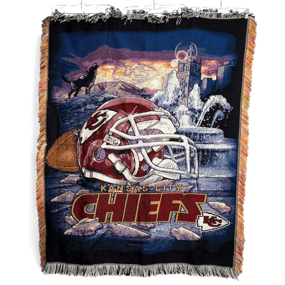 Vintage Chiefs‎ Tapestry Throw Blanket Sports Football NFL Superbowl Winners Dad